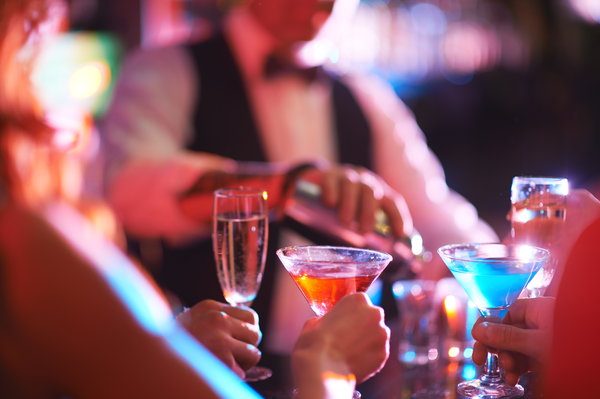 tips-on-hiring-servers-and-bartenders-par-excellence